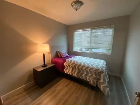 1105 W 18th St #1, Los Angeles, CA 90015
