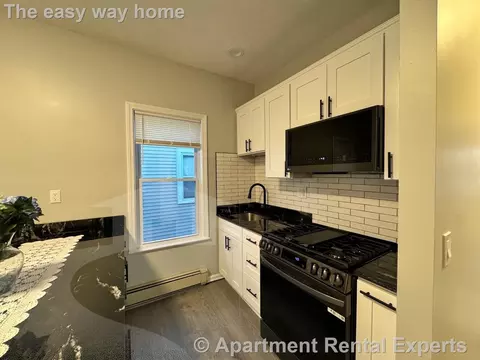 10 Pearl Street Pl #2, Somerville, MA 02145