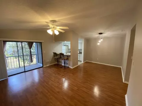196 Riverbend Dr #201, Altamonte Springs, FL 32714