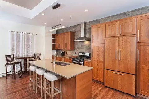 26 E Superior St #406, Duluth, MN 55802
