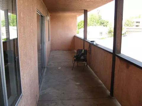 5320 Whitsett Ave #12, Valley Village, CA 91607