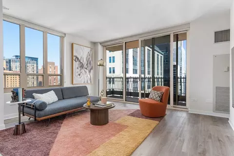 747 North Wabash Avenue #1029597P, Chicago, IL 60611