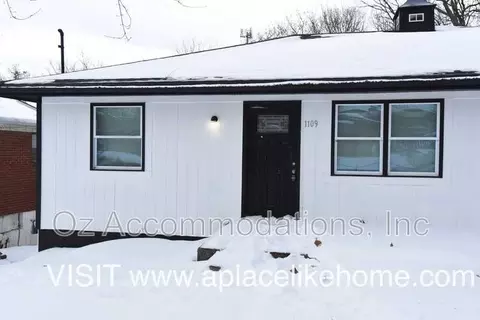 1109 S Appleton Ave, Independence, MO 64053