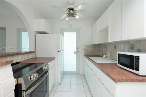 1715 Wiley St #15, Hollywood, FL 33020