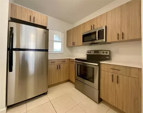 4001 N Pine Island Rd #1-303, Sunrise, FL 33351