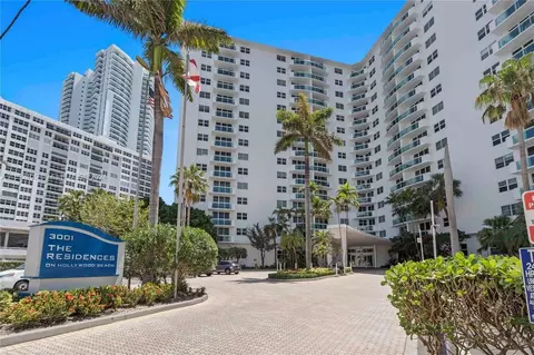 3001 S Ocean Dr #203, Hollywood, FL 33019
