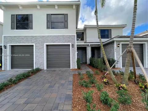 188 SE 5th Ct, Deerfield Beach, FL 33441