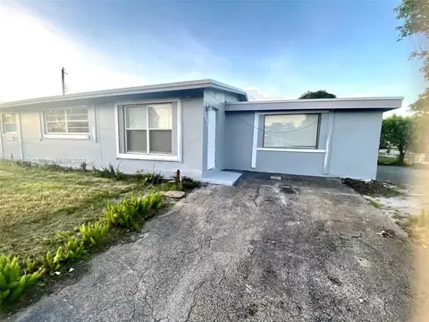 101 NW 28th Way #101, Boulevard Gardens, FL 33311