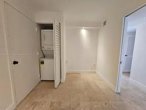 145 SE 25th Rd #804, Miami, FL 33129 photo 4