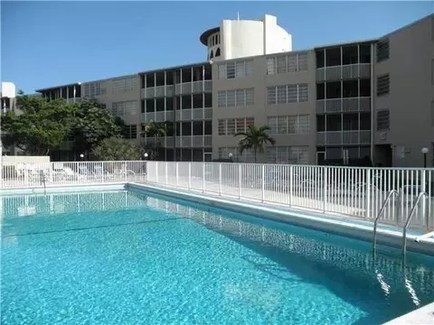 1710 NE 191st St #311-3, Miami, FL 33179