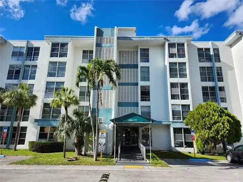 200 177th Dr #518, Sunny Isles Beach, FL 33160