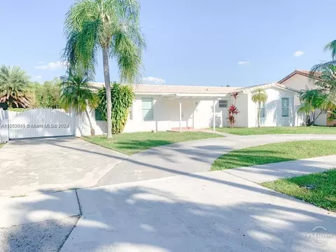 3321 SW 110th Ave, Miami, FL 33165