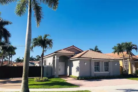 13108 NW 10th Ln #13108, Miami, FL 33182