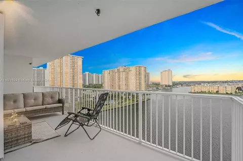 2851 NE 183rd St #1116E, Aventura, FL 33160