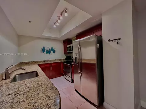 7275 SW 90th Way #409, Kendall, FL 33156