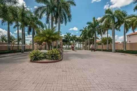 6520 NW 114th Ave #1628, Doral, FL 33178