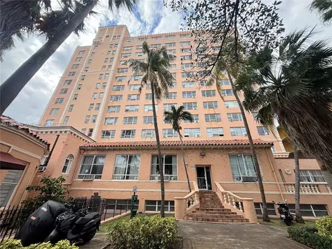 800 Washington Ave #1102, Miami Beach, FL 33139