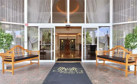 3530 Mystic Pointe Dr #2308, Aventura, FL 33180