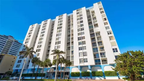 6450 Collins Ave #609, Miami, FL 33141