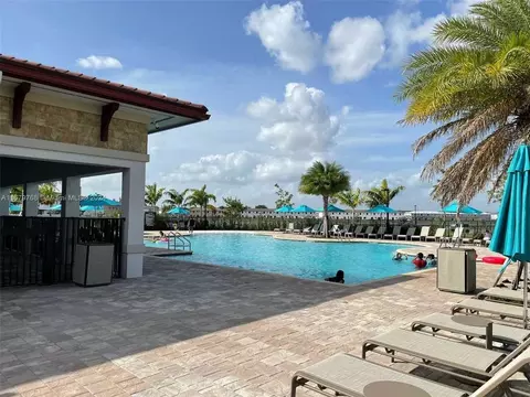 3440 W 114th Ter, Hialeah, FL 33018