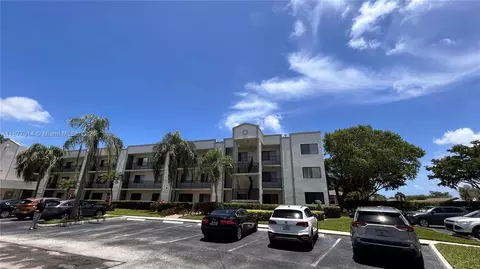 10350 E Clairmont Cir #312, Tamarac, FL 33321