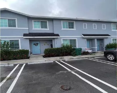 1065 NW 4th Ter #1065, Florida City, FL 33034