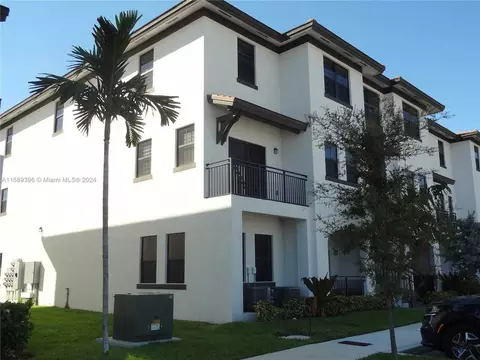 15650 SW 136th St #201, Country Walk, FL 33196
