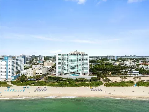 7135 Collins Ave #1535, Miami, FL 33141