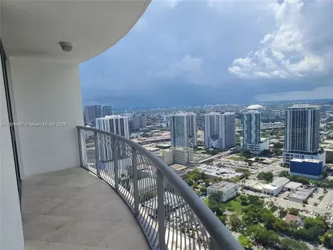 1750 N Bayshore Dr #5115, Miami, FL 33132