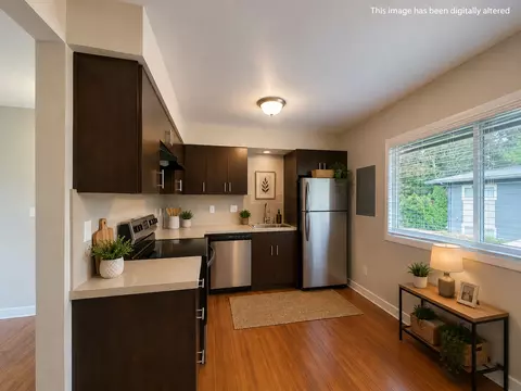 12702 E Burnside St #12, Portland, OR 97233