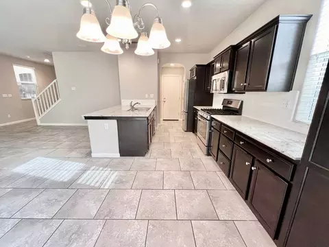 1522 Enlightened Way, Clovis, CA 93619 photo 10
