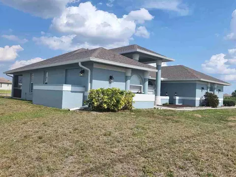 1709 NW 36th Pl, Cape Coral, FL 33993