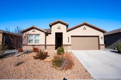 6205 Redroot St NW, Albuquerque, NM 87120