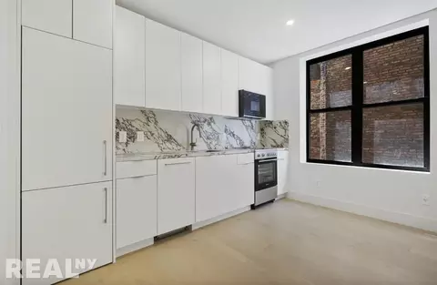 Undisclosed, New York, NY 10011