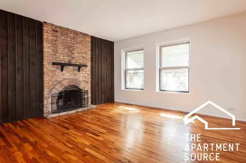 602 W Surf St #2, Chicago, IL 60657