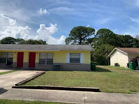412 Country Lane Dr, Cocoa, FL 32926