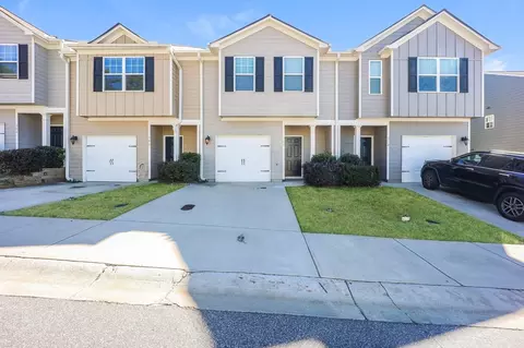 308 Highwood Ln, East Point, GA 30344
