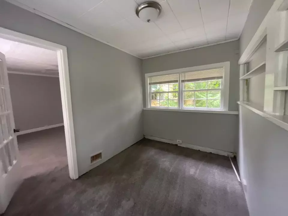  987 Bolton Rd NW, Atlanta, GA 30331 photo 5