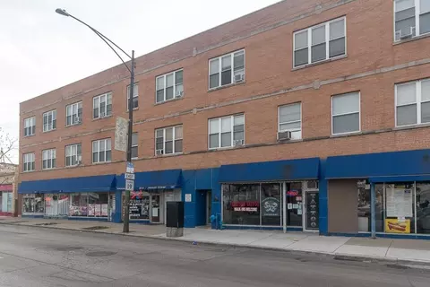 3957 W Irving Park Rd #318, Chicago, IL 60618