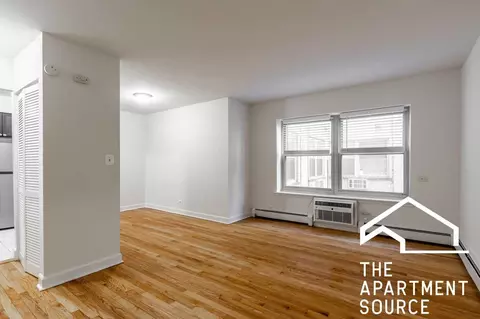 6830 N Sheridan Rd #367, Chicago, IL 60626