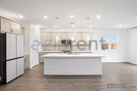 3358 Jubilee Dr, Manteca, CA 95337