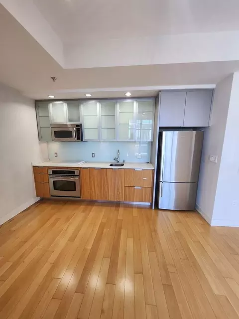575 6th Ave #609, San Diego, CA 92101