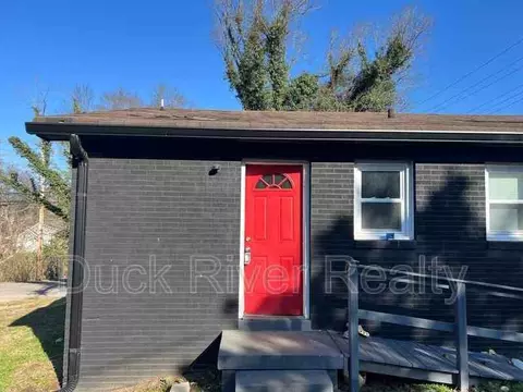 610 12 E 8th St, Columbia, TN 38401