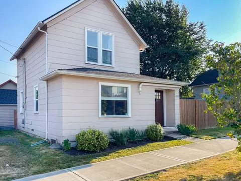 1810 23rd St, Everett, WA 98201