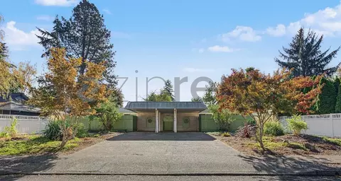 11890 SW Iron Horse Ln, Beaverton, OR 97008