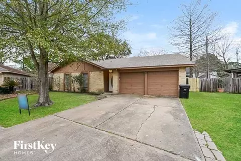 16202 Dew Drop Ln, Houston, TX 77095