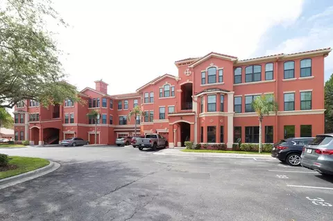 2713 Via Murano #221, Clearwater, FL 33764