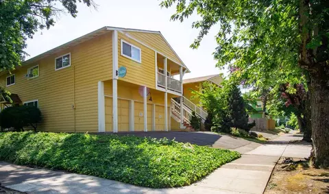 3506 SE 15th Ave #2, Portland, OR 97202