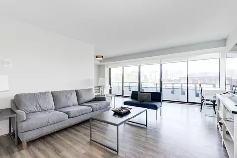 Clarendon Blvd, Arlington, VA 22209