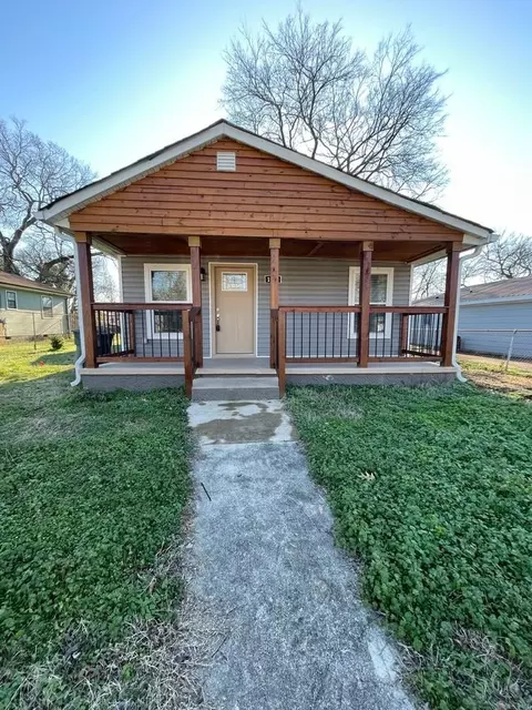 1908 Robbins St, Chattanooga, TN 37404